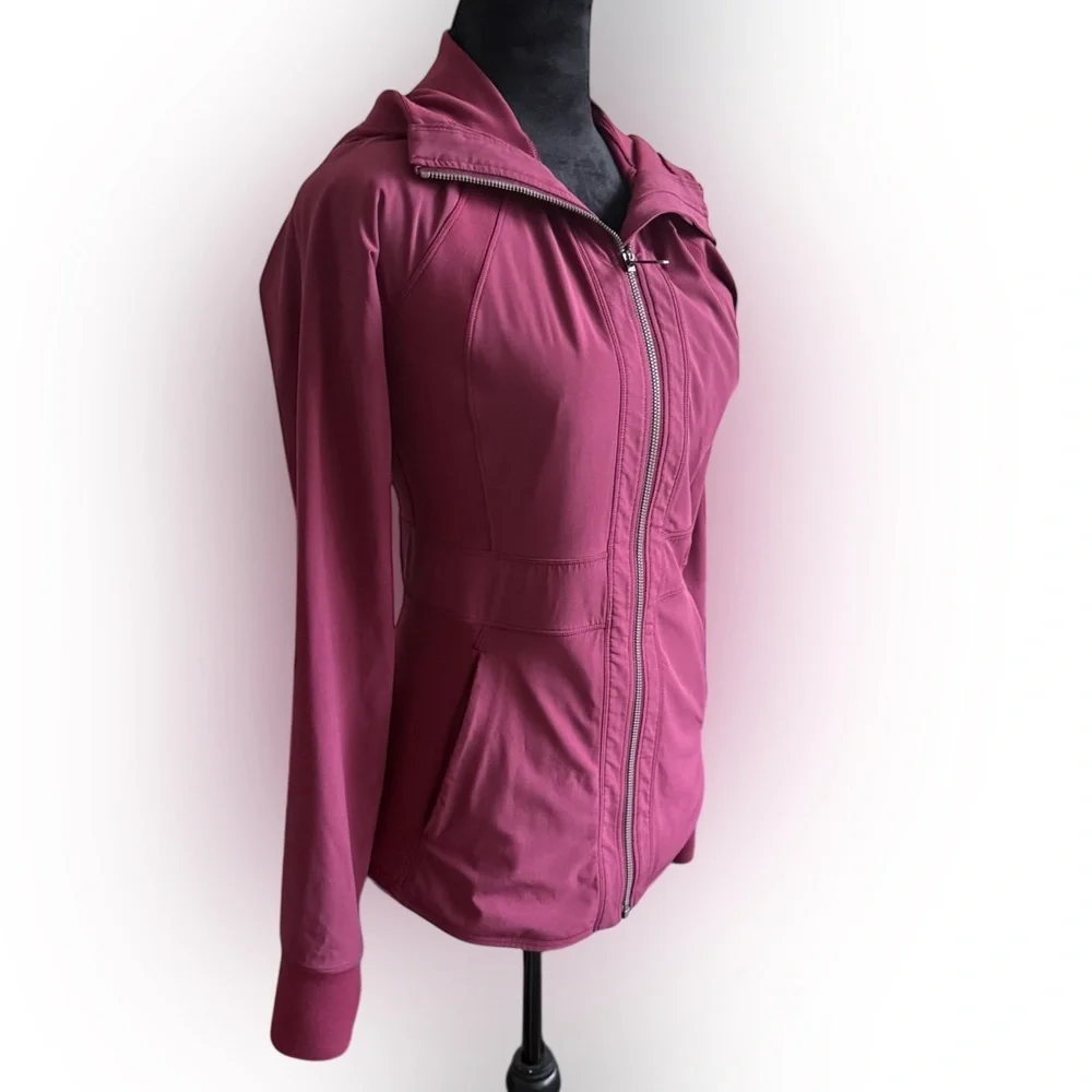 Lululemon State Seeker Jacket - Deep Ruby - Size 6 - Picture 10 of 10
